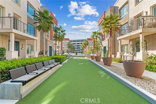 Primary Photo - 107 Citysquare