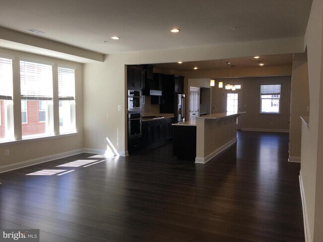 Foto del edificio - 7324 A Harlow Wy