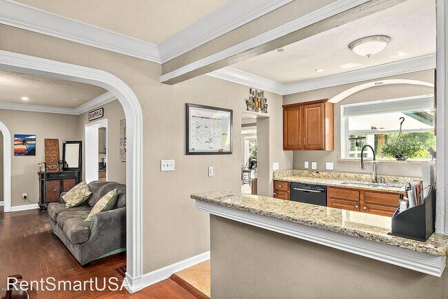 Foto del edificio - 3 br, 2 bath House - 710 South Peninsula Dr.