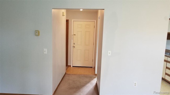 Building Photo - 33687 Pondview Cir