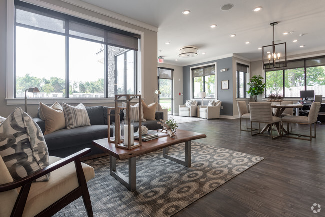 Leasing Office - The Reserve on Bayou DeSiard