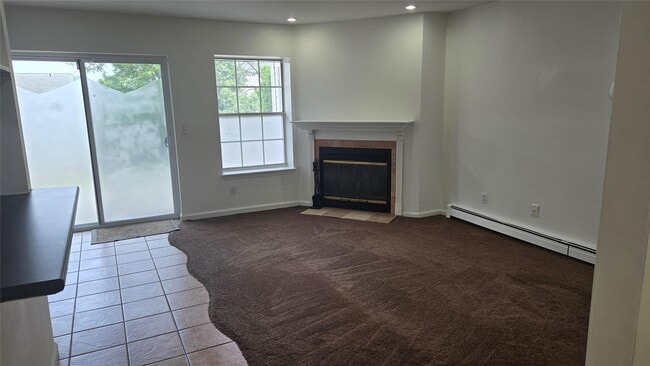 Building Photo - 18 Lexington Hills Rd