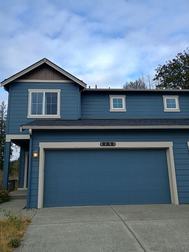Building Photo - 6453 Hornet Cir NE