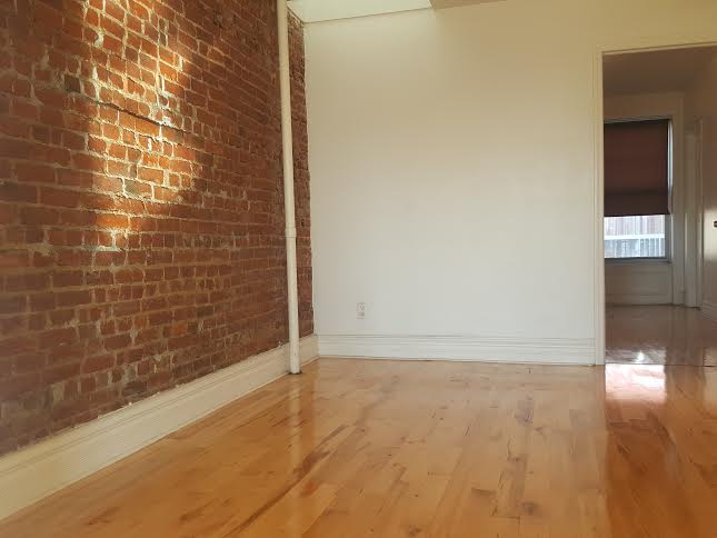 Building Photo - 538 4th Ave