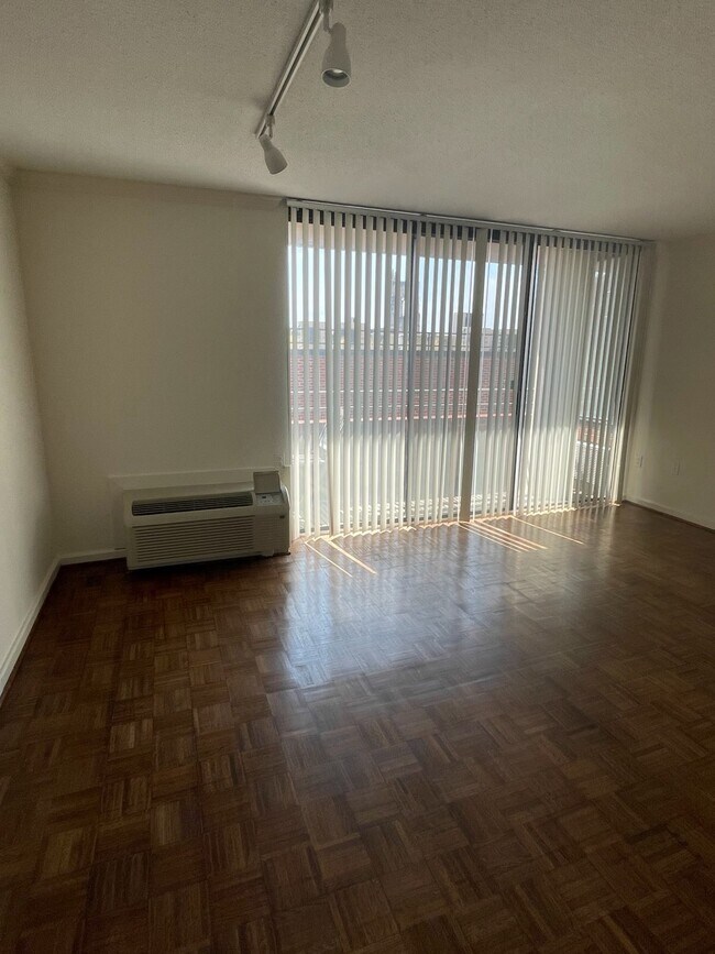 Foto del edificio - 2141 P St NW