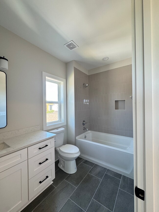 Photo - 6124 Robertson Ave Townhome