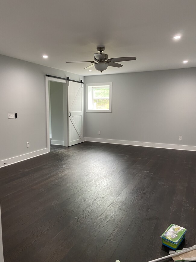 Living Room - 6560 Terracewood Ln