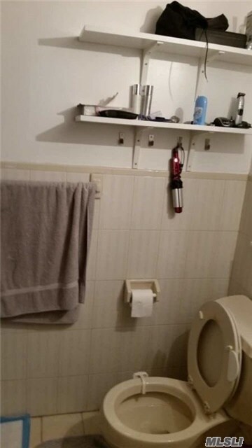 Building Photo - 157-41-157-22 22nd Ave