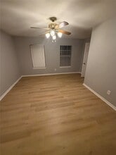 Building Photo - 819 Fern Springs Ct