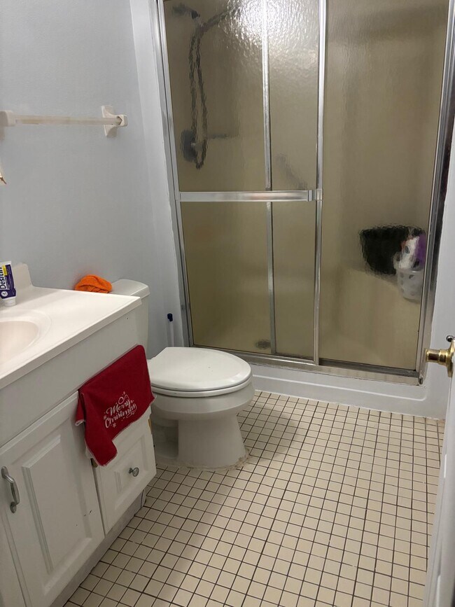 Foto del edificio - 6925 Orkney Ave N