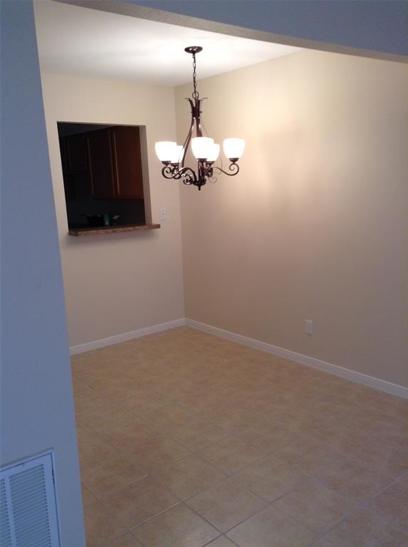 Foto del edificio - 5208 Arboles Dr