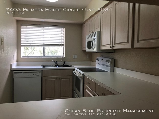 Building Photo - 7403 Palmera Pointe Cir