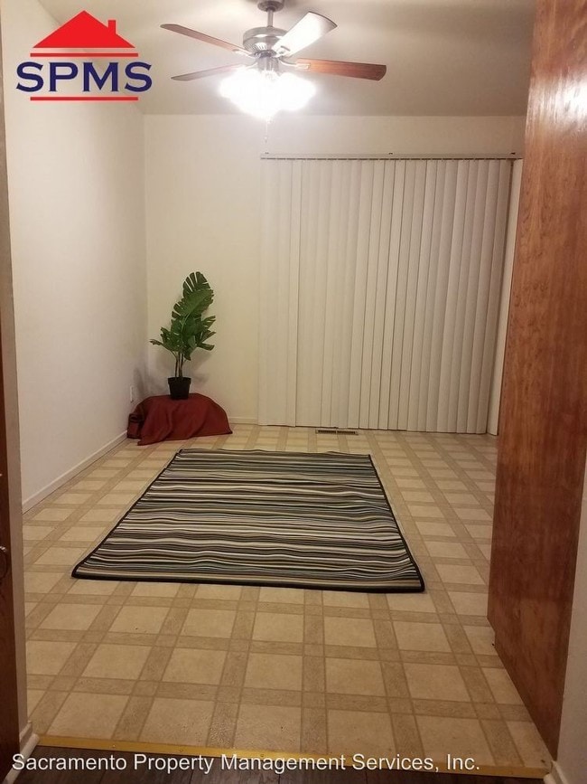 Building Photo - 2 br, 1.5 bath Apartment - 2500 N Street