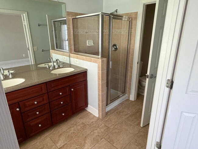 Foto del edificio - 14669 Crossfield Way