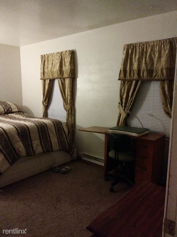 Foto del edificio - 4 br, 1.5 bath House - 6300 Farmingdale Drive