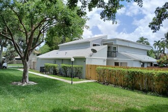 Photo - 617 NW 132nd Terrace