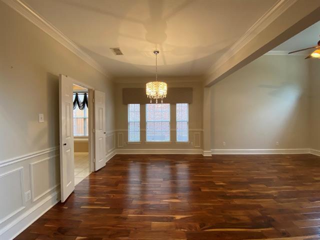 Building Photo - 2304 Haystack Dr