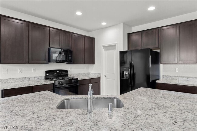 Foto del edificio - 9991 Blue Rain St