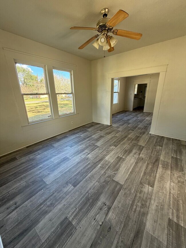 Foto del edificio - 4305 Fonville Ave