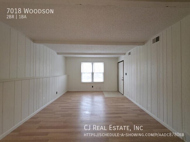 Foto del edificio - 7018 Woodson-
