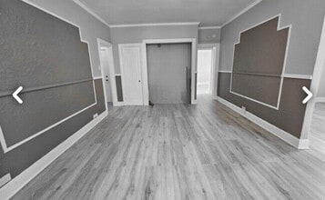 Building Photo - 37 S Iowa Ave