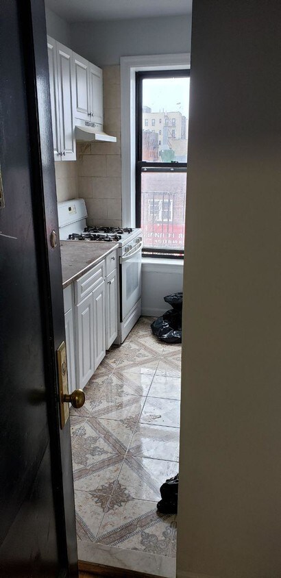 Foto principal - 159 Bay 29th St