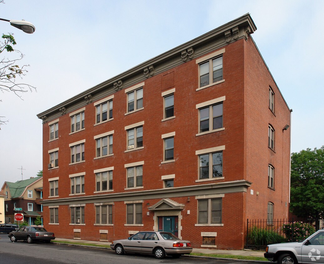 Foto del edificio - 2991-3055 Main St