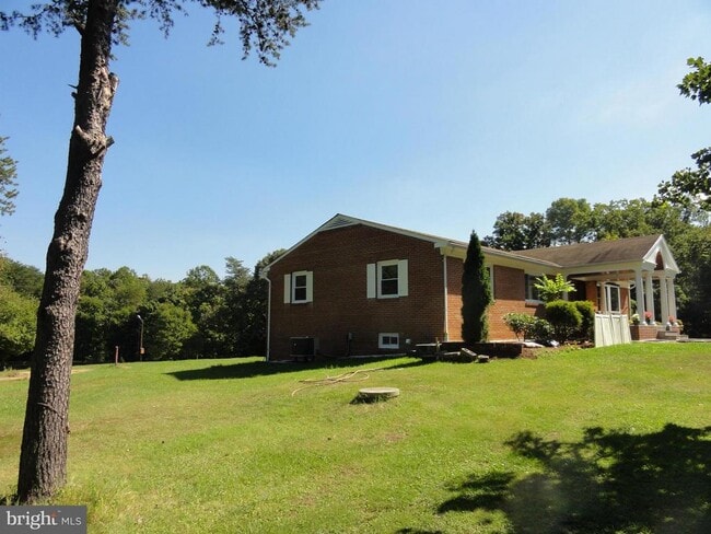 Building Photo - 11325 Bacon Race Rd