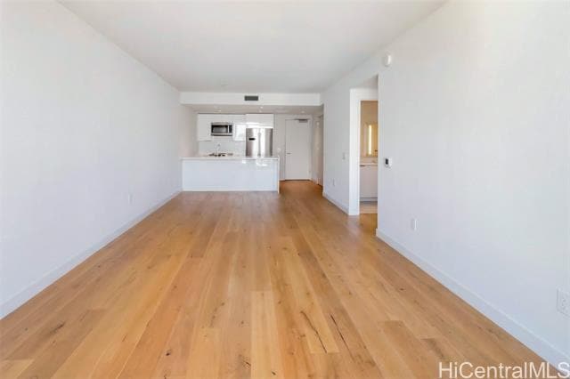 Building Photo - 1001 Queen St