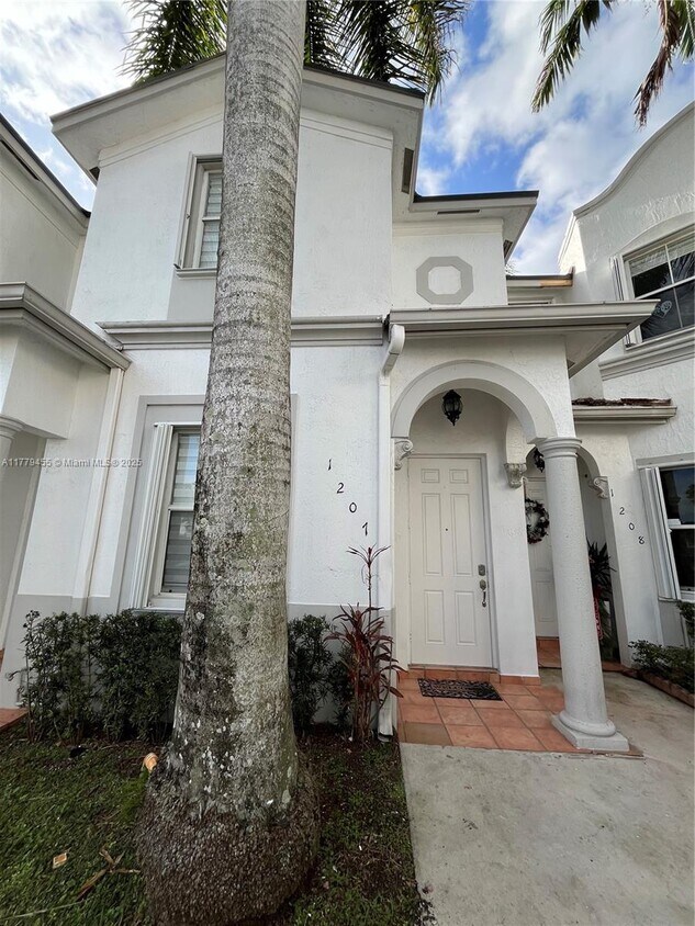 Primary Photo - 5580 NW 107th Ave