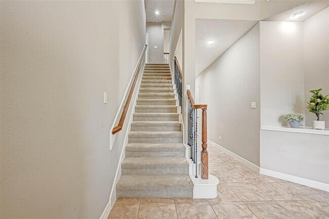 Foto del edificio - 27827 Hunters Rock Ln