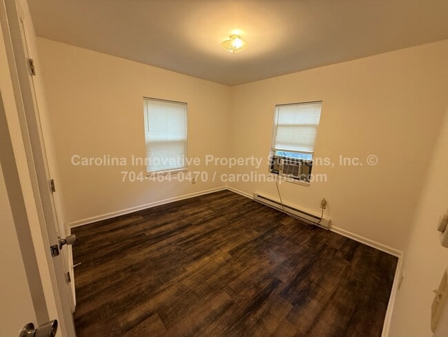Foto del edificio - 1800 Newland Rd