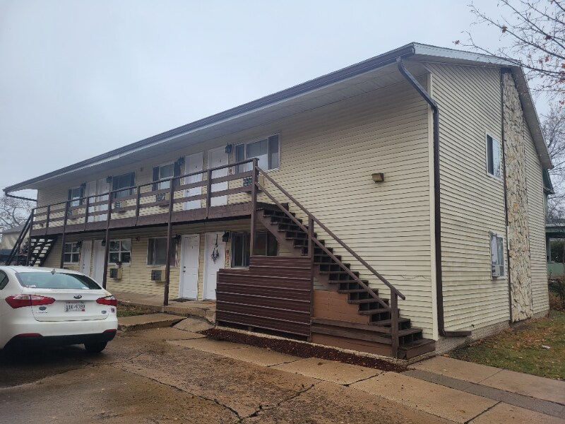 425 10th St N Unit 1107 Kane Street, La Crosse, WI 54601 Apartment