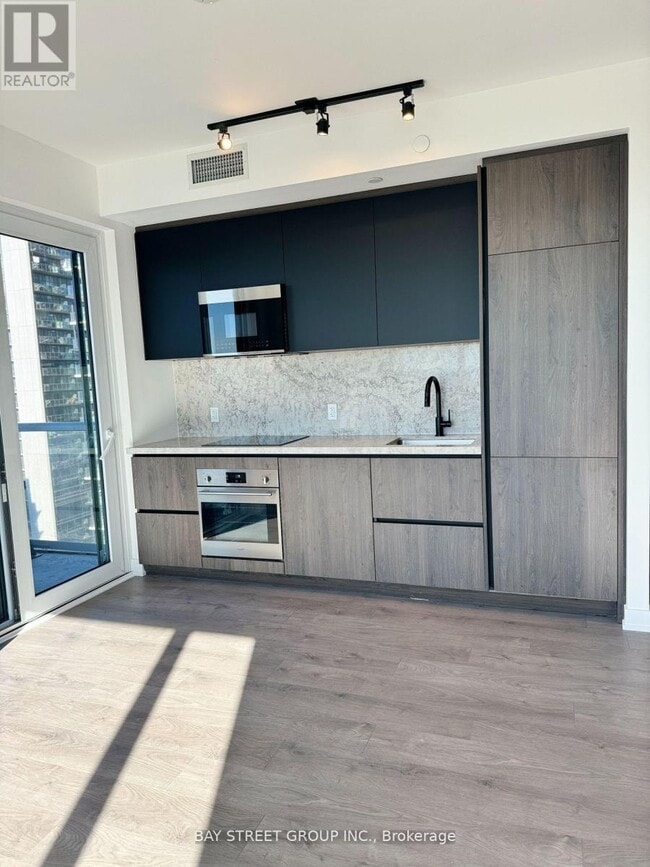 Photo du bâtiment - 108 Peter St