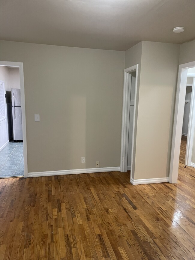 Foto del edificio - 2501 Edgewood Dr