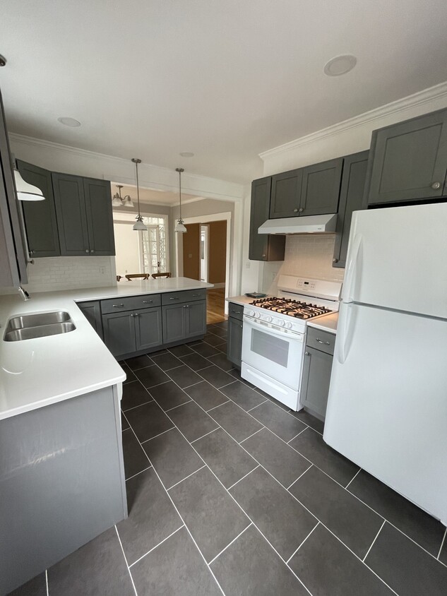 Foto principal - 12 Ledyard St