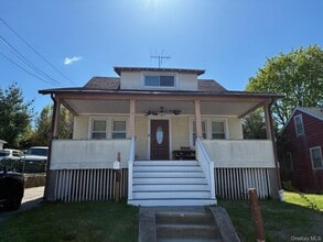 Building Photo - 14 S Stone Ave
