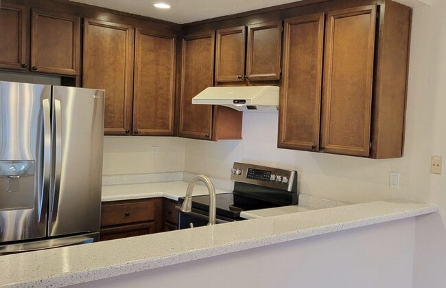 Kitchen - 2008 La Terrace Cir