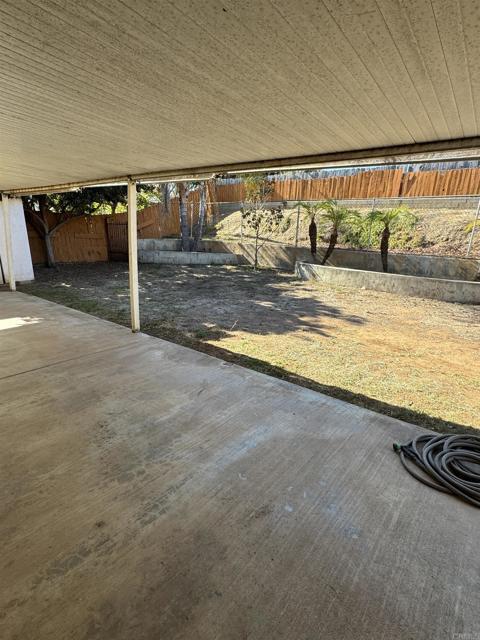 Building Photo - 735 S Upas St