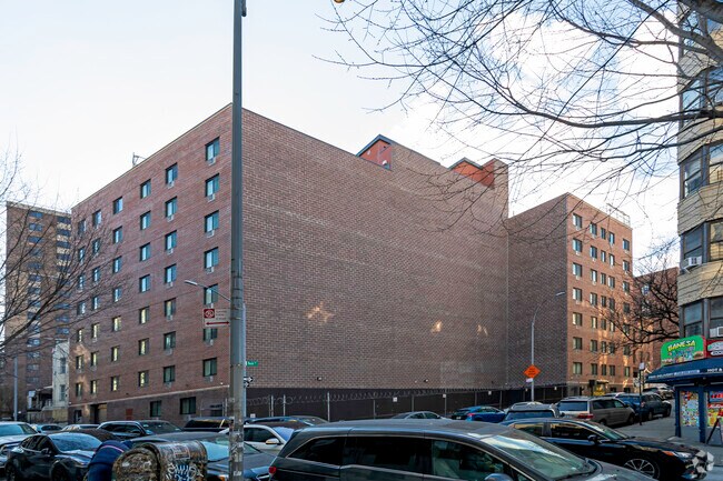 Building Photo - 218 Bush St