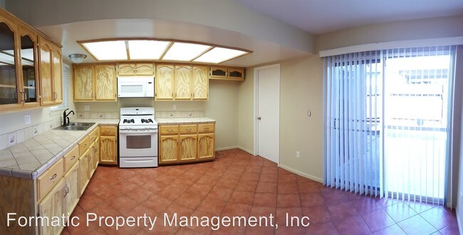 Building Photo - 5601 Bolivar St