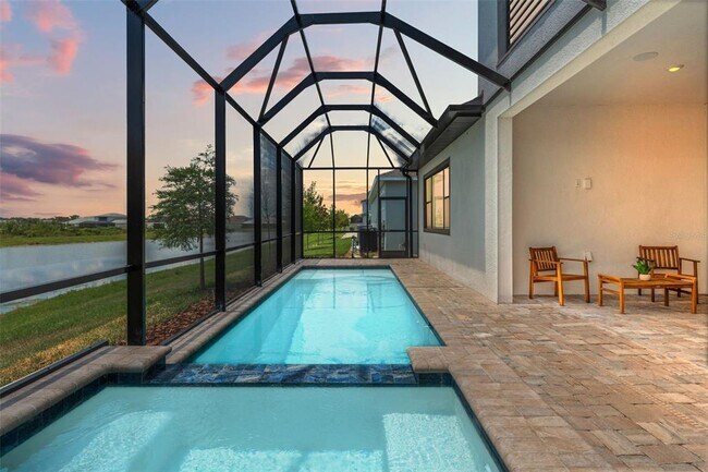 Foto del edificio - 8541 Ivy Stark Blvd