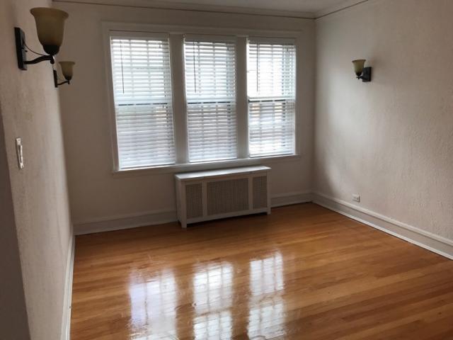 Building Photo - 1 bedroom in Chicago IL 60640