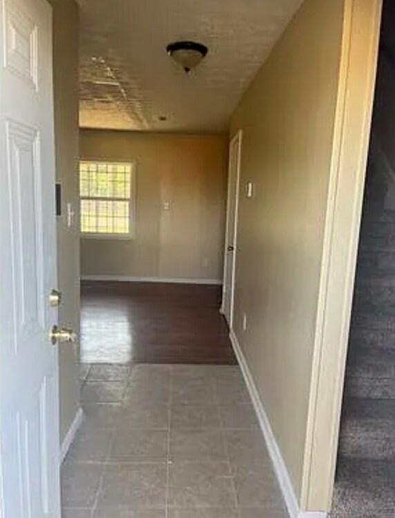 Foto del edificio - 806 N Gap Loop