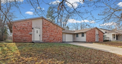 Building Photo - 615 E Colorado Ave