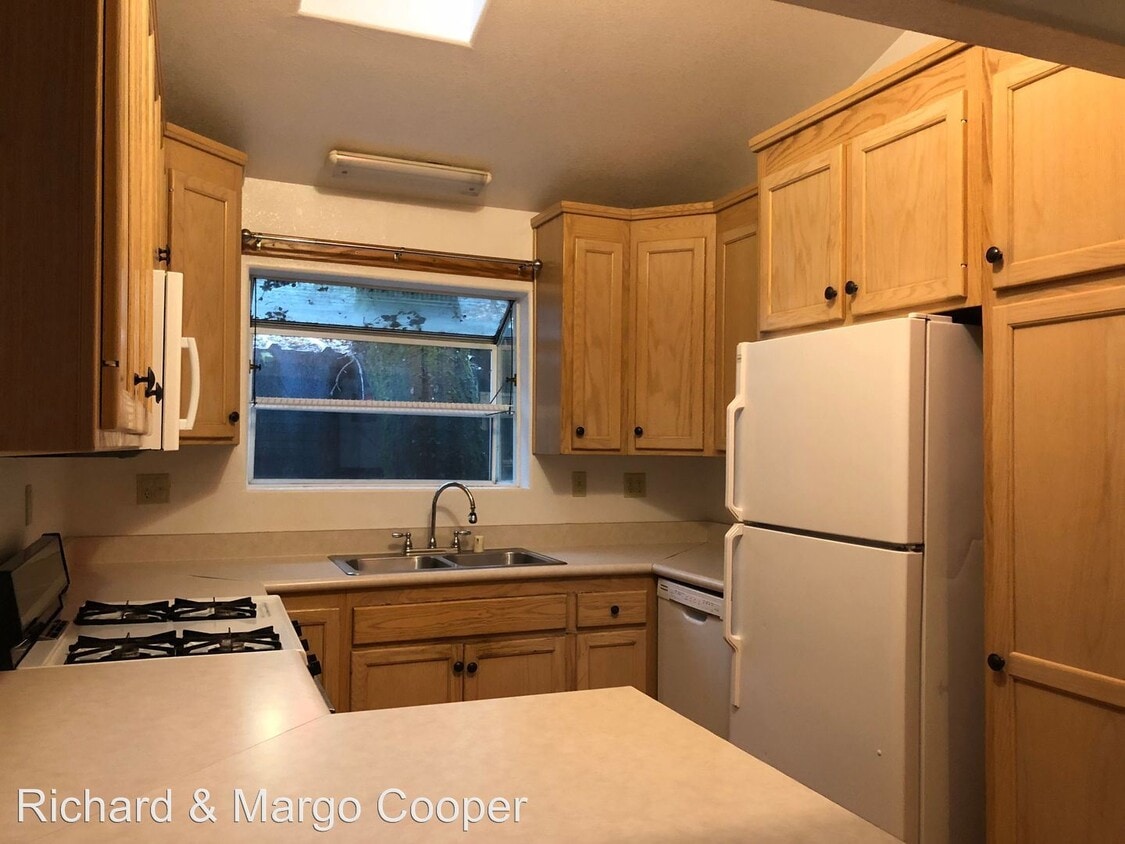 15771585 S Fitch Mountain Rd, Healdsburg, CA 95448 Room for Rent in