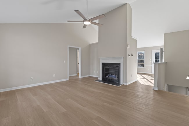 Foto del edificio - 156 Mallard View Ln