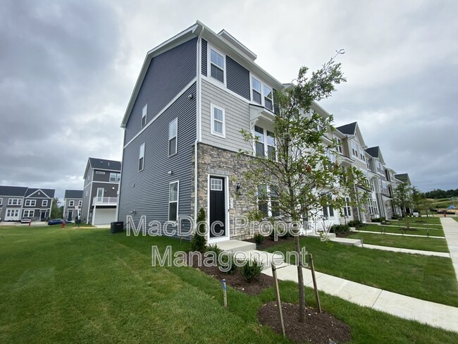 Building Photo - 4815 Jackson Village Pky