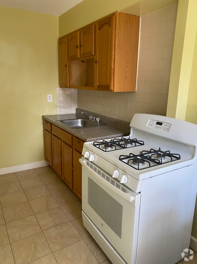Canarsie Apartments under 2,000 Brooklyn, NY 1 Rentals