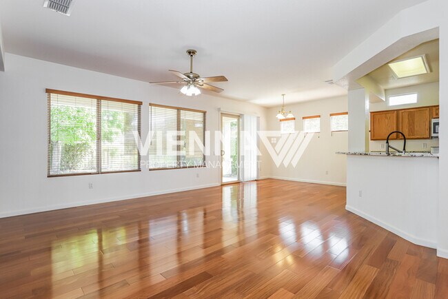 Foto del edificio - 1871 Gingersnap Ln